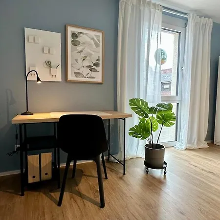 3-Room New Fully Furnished Apartment * Leonberg