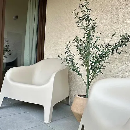 Apartment 3-Room New Fully Furnished Apartment *